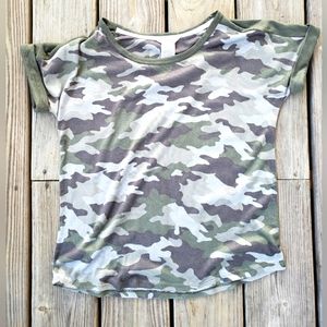 Like New Lucky Brand Y2K Camo Rolled Sleeve Top!!!